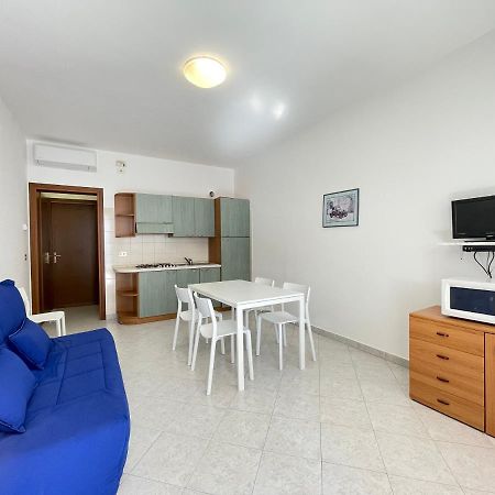 Villa Daniela Carraro Immobiliare - Family Apartments Lido di Jesolo Exterior photo